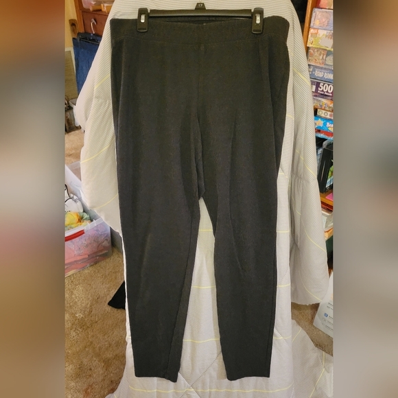 Old Navy XL Gray Leggings - Picture 1 of 2